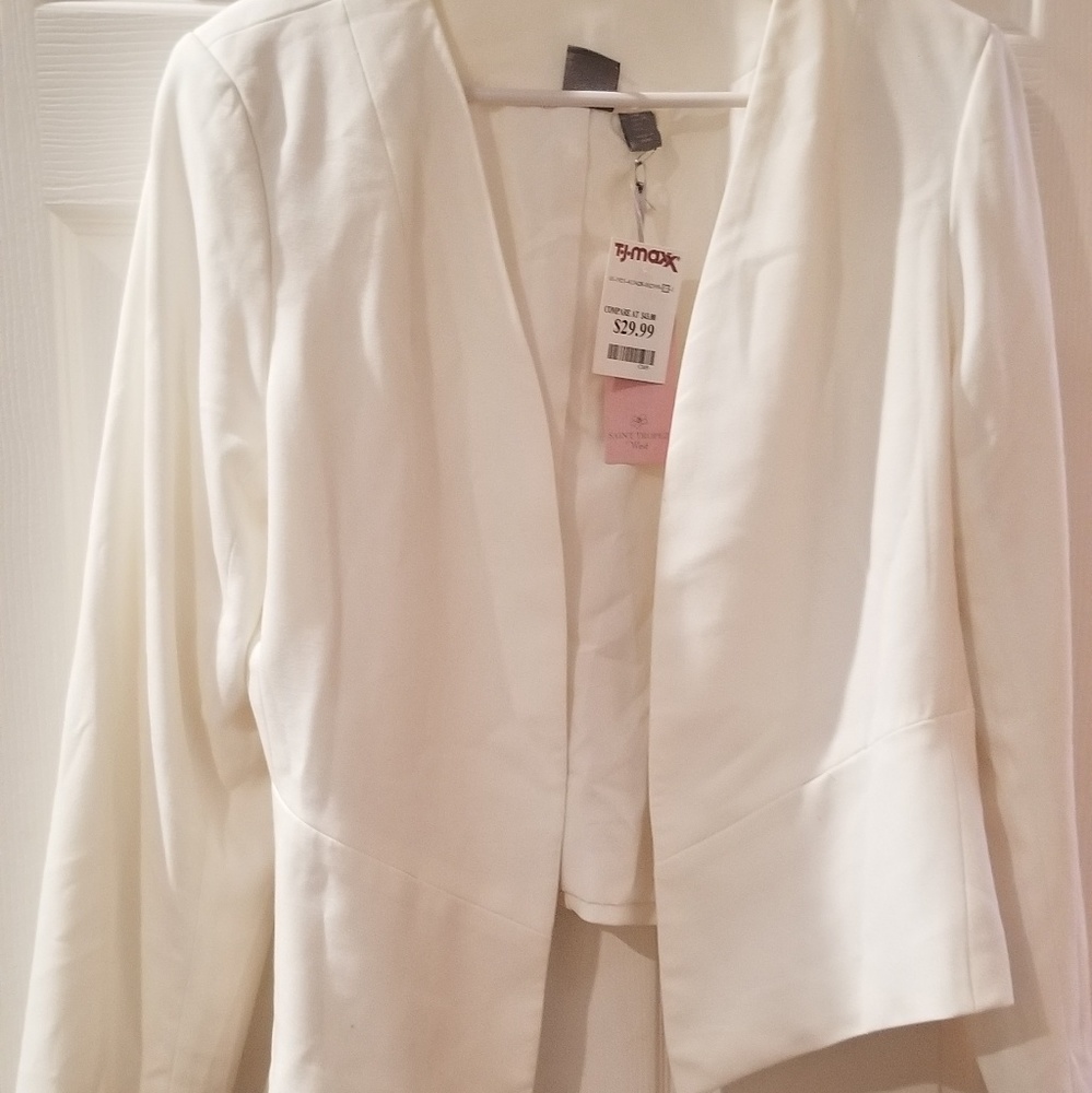 White/off white blazer
